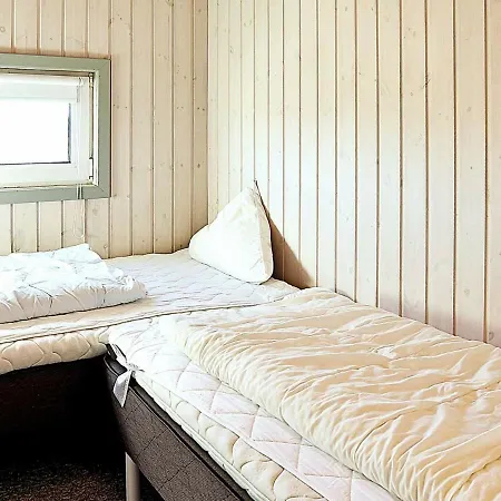 Four-bedroom Holiday In Ringkobing 14 Hébergement de vacances Søndervig
